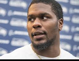 From illiterate to author, former Sonics forward Dean Tolson writes the  story of his life