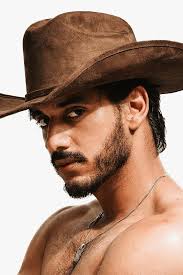 Kais Boukthir X Tyler Chick «