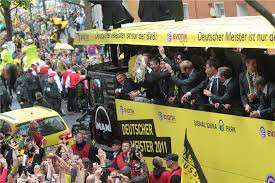 Media in category supporters of borussia dortmund. Bvb Meisterfeier 2011