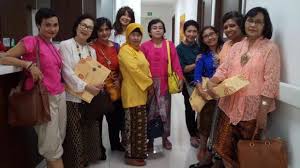 Check spelling or type a new query. Cerita Perjuangan Evie Trefina Penyintas Kanker Serviks
