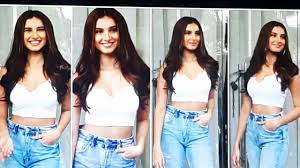 Tara Sutaria Ke Gori Chut Pe Ragda Apna Kala Land: Gay Man Porn