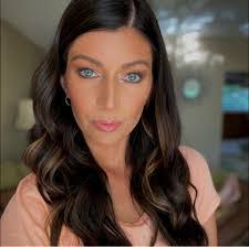 Marybeth Mitchell's Instagram, Twitter & Facebook