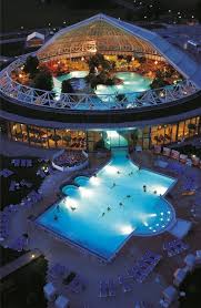 Die 9 Beliebtesten Thermen Und Saunen In Deutschland Reisen Therme Erding Kurzurlaub Deutschland