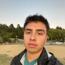 Antonio Vicencio's Instagram, Twitter & Facebook