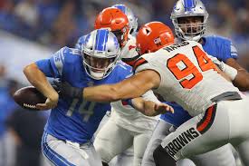 Las vegas raiders defensive end carl nassib on monday became the first active nfl player to nassib, who is entering his sixth nfl season and second with the raiders, announced the news on. L V Raiders Carl Nassib Is Now The Face Of Gay Players In The Nfl