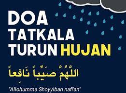 Al baihaqi) maka dari itu, perbanyaklah doa ketika waktu hujan turun. Bacaan Doa Ketika Hujan Turun Beserta Arti Latin Dan Arab