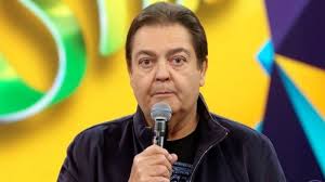 Domingão do faustão vai ao ar sem plateia e com novas bailarinas por causa do coronavírus. Bpk Wbfauaewgm