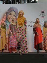 Lini Hijab Dauky Dan Elzatta Hadir Di Fx Sudirman Fashion Beauty Liputan6 Com