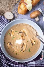 Veloute De Saison Cremeux Aux Champignons Cro Cuisine Recette Veloute Champignon Cuisine Veloute
