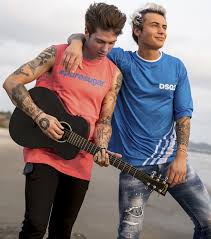 Tutte le date, informazioni e fan report. Versiliana Anche Benji Fede Sul Palco Del Festival Versiliana Festival