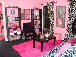 Black And Pink Room Pin On Dit Room Decor