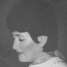 Marsha Kinder's Instagram, Twitter & Facebook