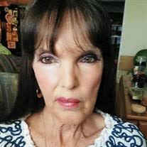 Sandra Marchese's Instagram, Twitter & Facebook