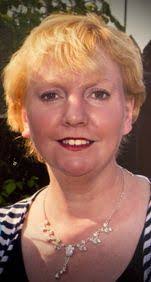 Denise Cashman's Instagram, Twitter & Facebook