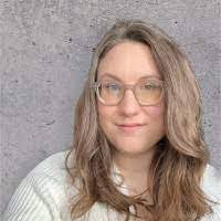 Linda Amsden's Instagram, Twitter & Facebook