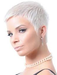 10 Very Short Pixie Haircuts