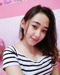 2 foto model cantik ini begitu percaya diri saat melakukan photoshoot. 17 Ide Cewek Cantik Kecantikan Wanita Mode Wanita