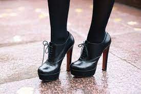 Un centro comerciale online professionale ed affidabile di vestiti dedicato a fornire ai clienti i migliori abiti e costumi a un prezzo più ragionevole effetuando spedizioni in oltre 170 paesi. The Signs As Pnw Shoes Her Campus Heels Boots Shoes