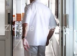 Check spelling or type a new query. Dosar Penal Pentru Un Director Medical Al Unui Spital Din CapitalÄƒ Reclamat CÄƒ Nu A Dat Suficiente MÄƒÈ™ti AngajaÈ›ilor