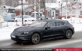 The cross turismo rides 0.78 of an inch higher than the regular taycan, and you can further boost the ride height by using the gravel mode, which is specific to the cross turismo. Porsche Taycan Cross Turismo 15 E Tron Connect