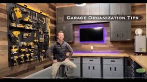 Even if you're working on a small shed, a helper makes the job easier. 27 Outdoor Shed Organization Ideas For Clutter Free Storage Extra Space Storage