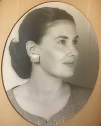 Frankie Parish's Instagram, Twitter & Facebook