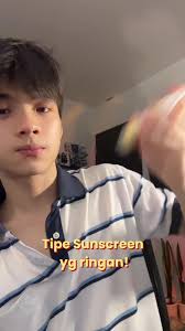 Jangan lupa pake @Garnier Indonesia sunscreen kalo keluar! ☀️😁  #MaksimalLindunginTanpaNebelin #Skin