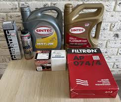 №123 — Замена масла ДВС. SINTEC — PLATINUM 7000 5W-30, 4L+1L (600223),  возд. фильтра FILTRON — AP0744, фильтра картерных газов. — Ford Focus Sedan  II, 1,6 л, 2005 года