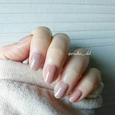 eruko えるこ さんはinstagramを利用しています ピンクベージュ グレージュネイル 珍しくワンカラーではなく2色交互塗りで お仕事 ネイルを ducatoの神カラー 神カラー うん 間違いない 可愛い w シナモンは3度塗り shhh は2度塗りしてま 仕事ネイル