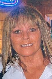 Roxanne Lyon's Instagram, Twitter & Facebook