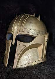 Tv Review The Mandalorian Strange Harbors Mandalorian Cosplay Mandalorian Armor Mandalorian Helmet