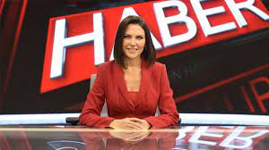 Eylül ayı başına kadar, a haber televizyonu ve a. Show Ana Haber Sunucusu Ece Uner Kimdir
