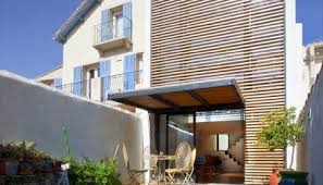 Restructuration D Une Maison De Ville De 70m2 A Marseille Nappali