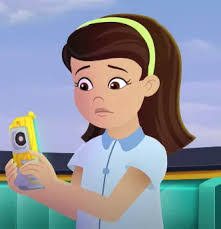 Wanda Li's Instagram, Twitter & Facebook