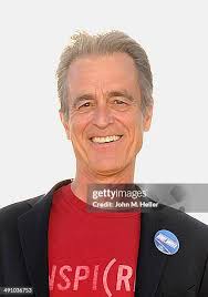 Robin Sullivan and LAcarGUY/Heal the Bay's Honoree Mike Sullivan... News  Photo