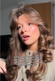 Brooke New's Instagram, Twitter & Facebook