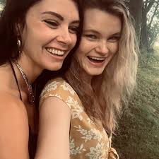 Kelly Starr (@kellybelly0917) • Instagram photos and videos