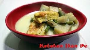 Ikan goreng dengan acar kuning biasanya disajikan di momen istimewa. Resep Masakan Kotokan Ikan Pe Surabaya Youtube