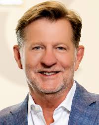 Russell Hayward's Instagram, Twitter & Facebook