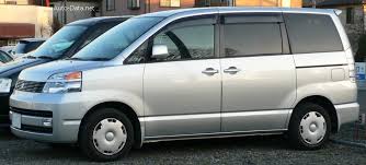 The chrysler town and country comes with varying specifications depending on the user, so for the best feature of the chrysler town and country is its storage capacity. 2001 Toyota Voxy 2 0 I 156 Hp Technical Specs Data Fuel Consumption Dimensions