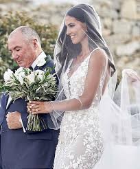 Here Comes The Bride Check Out These 50 Wedding Dress Ideas My Sweet Engagemen Backless Mermaid Wedding Dresses Wedding Dresses Lace Wedding Dress With Veil