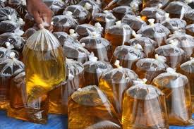 Minyak yang satu ini cocok untuk kamu yang sedang mencari pilihan bahan memasak. Nasional Awal Tahun Depan Indonesia Bebas Minyak Curah