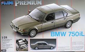 Brand New 1 24 Revell Fujimi Premium Bmw 750il Model Kit E32 740il 94 Bausatz Ebay Model Kit Fujimi Bmw