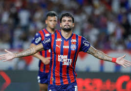 Cauly fica de fora da estreia do Bahia contra o Corinthians; saiba motivo