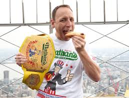 How much time is the hot dog eating contest? U84hn8m16qf2rm