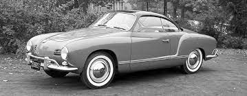 De duitse carrosseriebouwer karmann bouwde tussen 1955 en 1974 een half miljoen stuks van de eerste twee modellen. Vw Karmann Ghia Infos Preise Alternativen Autoscout24