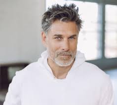 James Hyde On Joining Y&R: "I Went In For the Role of Tucker McCall &  Didn't Get It ... A Week Or So Later, They Called with the Part of Jeremy" -