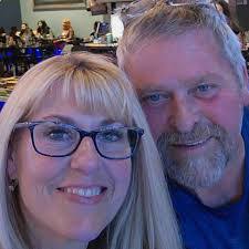 Lisa Shaull's Instagram, Twitter & Facebook