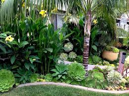 Garden Design Ideas Landscape Photo At Tropical Retreat Newport Beach Minimalist Style For Small Garden Design Ideas Landscaping Tutor Pertamanan Tanaman Bunga