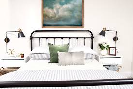 That S A Wrap On Guest Room 2 0 Guest Bedroom Decor Eclectic Bedroom Basement Guest Rooms